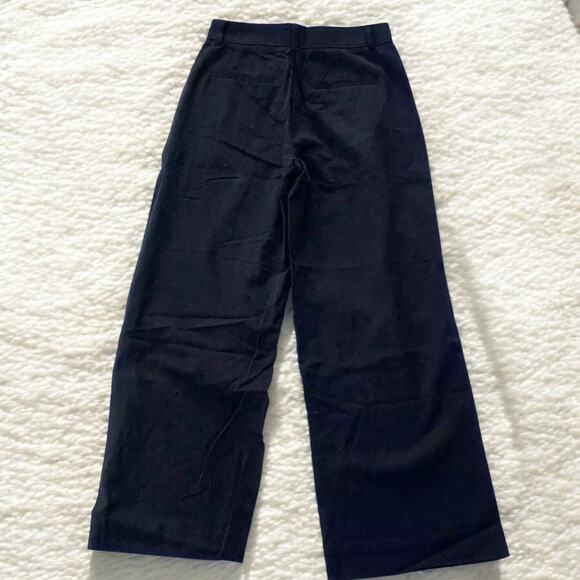 NWT - Everlane The Way-High Black Drape Pants Women's Size: 8S - Picture 8 of 8